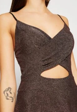 Wal G Exclusive Nye Glitter Mambo Skater - Jerseyjurk - Bronze -Wal G 01ce8b34fbc4400586c2e3c8cfbf816b scaled