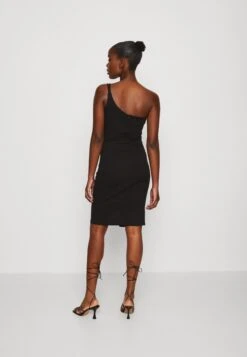 Wal G Valencia Cut Out One Shoulder Midi Dress - Jerseyjurk - Black -Wal G 02247a8b530c4ae3a62830e14812b19b scaled