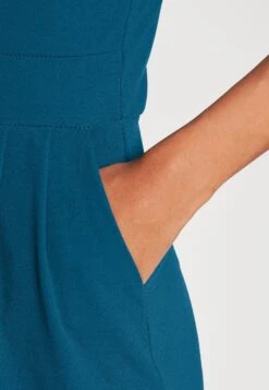 Wal G V Neck - Jumpsuit - Dark Teal Blue -Wal G 075686b5d75e4c369e3282cd0f5c981d scaled