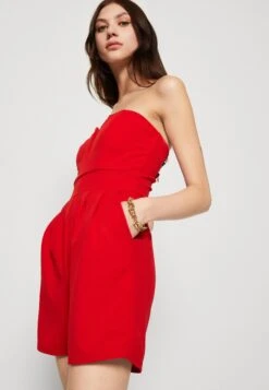 Wal G Christa V Neck Playsuit - Jumpsuit - Red 9 Wal G Christa V Neck Playsuit - Jumpsuit - Red -Wal G 0e09df7ebea84cea9d03d0102f677f0d scaled