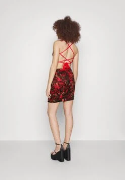 Wal G Peppy Skirt - Minirok - Red/Black -Wal G 10945427bcb94097b7989884084d0c7f scaled