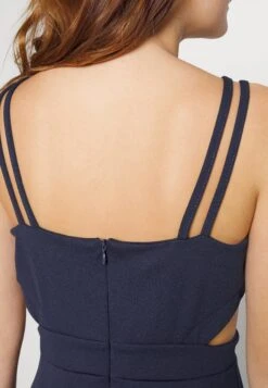 Milly Strap Skater - Cocktailjurk - Navy Blue 11 Milly Strap Skater - Cocktailjurk - Navy Blue -Wal G 12ae4b0cd8324fbab76f68ecc3bbfbe9 scaled