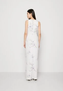 Wal G Wedding Brigitta- Galajurk - Lavender -Wal G 1385a2cd03d7475c9e893bc753d2daed scaled