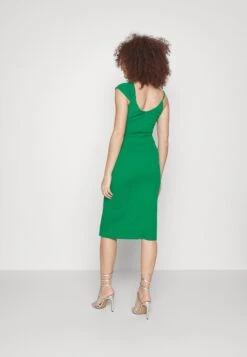 Wal G Revra One Shoulder Midi Dress - Cocktailjurk - Leaf Green -Wal G 14a40db978384c5ab4b883845ea0caca scaled