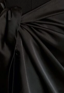 Wal G Holiday Alex Wrap Skirt Mini - Cocktailjurk - Black -Wal G 17535d6bcf70472ca1d523e291d0c6f5 scaled