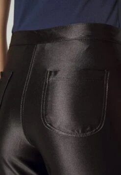 Wal G Ami Trouser - Broek - Black -Wal G 18e80be6e43346258c545f824fcbf4fc scaled