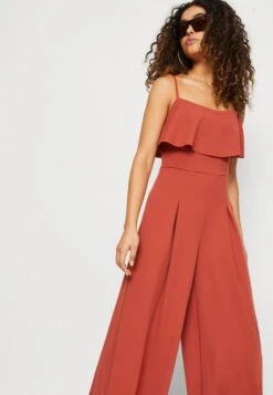 Wal G Nora Ruffle - Jumpsuit - Burnt Orange -Wal G 1cc2bfcb8f4f41f2af3ab47fdcc0f880 scaled