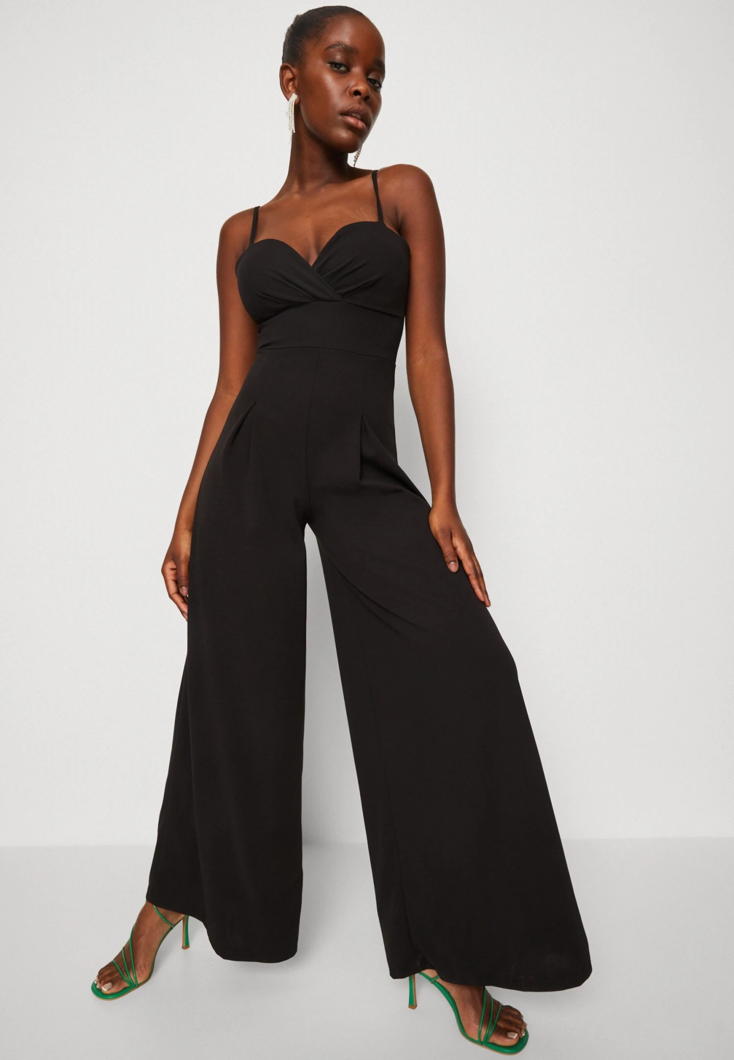 Wal G Thea Wide Leg - Jumpsuit - Black 4 Wal G Thea Wide Leg - Jumpsuit - Black - Afbeelding 4