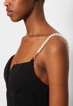 Wal G Valentines Valentina Midi - Jerseyjurk - Black -Wal G 27dd125d6af9487bb5c4c1692d63943f scaled