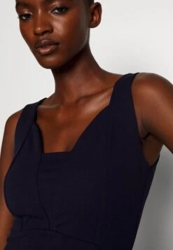 Anabella Ruffle Bottom Midi - Cocktailjurk - Navy Blue -Wal G 280a3965952242a898c49a875ffc785d scaled