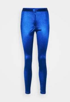 Wal G Ami Trouser - Broek - Electric Blue -Wal G 28d267977ab047c4a3f5116b761ac271 scaled