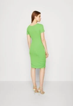 Wal G Cruise CollectionBry Mini Dress - Jerseyjurk - Leaf Green 8 Wal G Cruise CollectionBry Mini Dress - Jerseyjurk - Leaf Green -Wal G 2bbfd434117a4df5ba28dae462bdd4f5 scaled