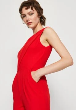 Wal G Mica Cut Out- Jumpsuit - Red 9 Wal G Mica Cut Out- Jumpsuit - Red -Wal G 2cb1131f73b5415b9925d420ada90df8 scaled