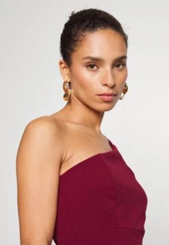 Relly Strap Skater - Cocktailjurk - Wine -Wal G 3146ec628db745dba7e3ddf20a9294b5 scaled