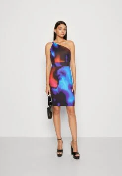 Wal G Vlera Strap Print Midi - Jerseyjurk - Mehrfarbig -Wal G 31fcb9856527486b8aa34d3a7cd4c53c scaled