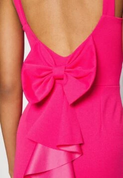 Wal G Jimmy Midi Dress - Jerseyjurk - Dark Fushia -Wal G 3c179a1ea89c43b1b93042c086c8cb7b scaled