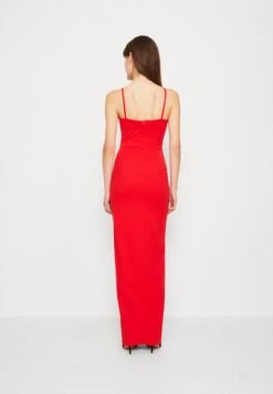 Wal G Jeane Strappy Maxi - Jerseyjurk - Red -Wal G 480e45112585483aae5fe29541f0b95b scaled