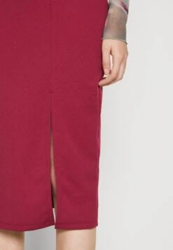 Wal G Valentines Heart Midi Skirt - Kokerrok - Magenta -Wal G 4aa1ab73bc51488d8cf44c7853a19cb7 scaled