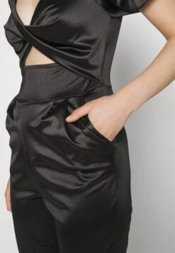 Wal G Benny - Jumpsuit - Black -Wal G 58201f5110be4db7be276b86cca1b4a8 scaled