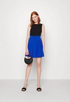 Wal G -Wal G 5c670560943e4e7ea0ce5eb062588fc4 scaled