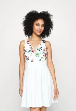 EmbroideredSkater - Jurk - White Floral
