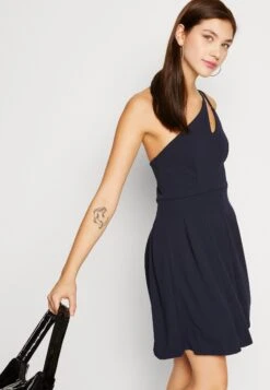 Wal G Reily Strap Skater - Jerseyjurk - Navy Blue -Wal G 5fa20520ca6a4ec7842a5c682d2e6875 scaled