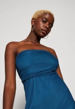 Wal G Dan Mini - Jurk - Dark Teal Blue -Wal G 6326cb4e0a7842158c390bc1841f3e06 scaled