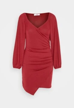 Wal G Trinity Mini - Jerseyjurk - Burgundy -Wal G 69eacb469e6a4c58bf6ed4e653f53e50 scaled