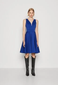 Wal G Muna V Neck Midi - Cocktailjurk - Electric Blue