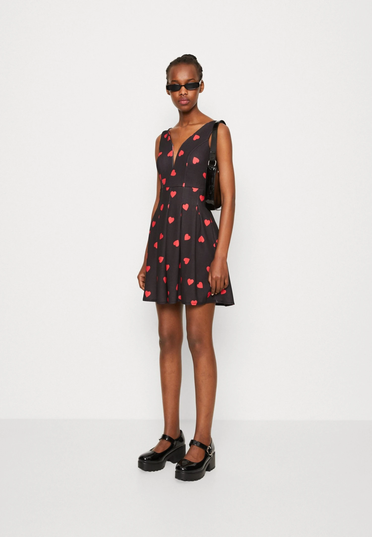 Wal G Valentines Elle Heart Skater - Jerseyjurk - Black/Red 2 Wal G Valentines Elle Heart Skater - Jerseyjurk - Black/Red - Afbeelding 2