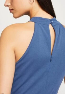 Wal G Hannah Cut Out Maxi - Galajurk - Denim Blue -Wal G 7784bf8caf0d4214a49b5f5b4f854220 scaled