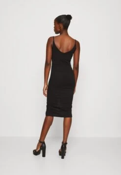 Wal G Tiza Midi - Jerseyjurk - Black 8 Wal G Tiza Midi - Jerseyjurk - Black -Wal G 7a85302f93eb4f33945de395d56fec69 scaled