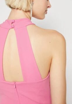 Wal G Indy Cross Neck Maxi - Jerseyjurk - Rose Pink -Wal G 7b377959d8804dca83f52ceb6366b039 scaled