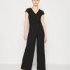 Wal G Cecillian V Neck - Jumpsuit - Black