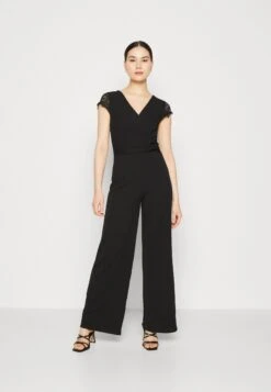 Wal G Cecillian V Neck - Jumpsuit - Black