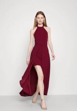 Wal G Yanny Halter Neck Bodycon - Galajurk - Berry Wine -Wal G 7d2387ee890a4c7fb6e153a19396f91d scaled