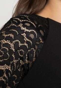 Wal G Sleeve Maxi - Galajurk - Black -Wal G 7fe322b311ce498492096a721de83411 scaled