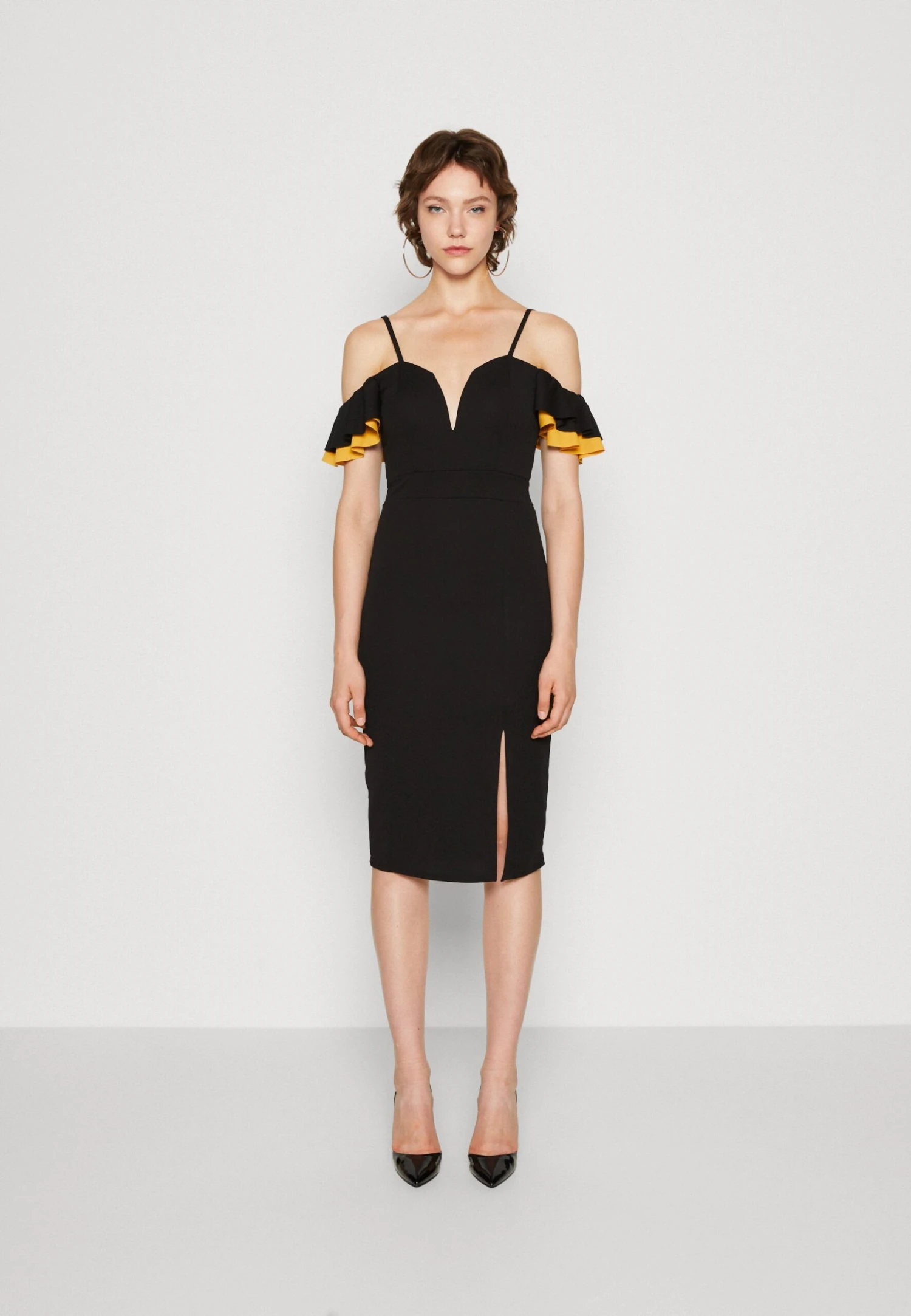 Wal G Simah Frill Midi Dress - Jerseyjurk - Black/Mango 1 Wal G Simah Frill Midi Dress - Jerseyjurk - Black/Mango