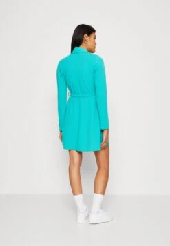 Wal G Pam Wrap Dress - Jerseyjurk - Mint 8 Wal G Pam Wrap Dress - Jerseyjurk - Mint -Wal G 879c8575d80b4feebf4614ad851654dc scaled