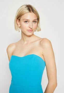 Wal G Chrissy Ruffle Midi - Jerseyjurk - Mediterranean Blue 9 Wal G Chrissy Ruffle Midi - Jerseyjurk - Mediterranean Blue -Wal G 87c862b3a4f24e2093f49c5d89fe4635 scaled