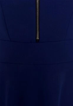 Wal G Danya Ruffle Sleeve Zip Skater Dress - Jerseyjurk - Electric Blue 5 Wal G Danya Ruffle Sleeve Zip Skater Dress - Jerseyjurk - Electric Blue -Wal G 88d3447a36a844a98f71beccdeae305c scaled