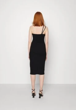 Wal G Lexi Lee One Shoulder Midi - Cocktailjurk - Black -Wal G 8fe04e5d551e4fc6b797b4eb5b6df072 scaled