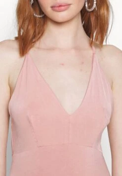 Wal G Wedding Becky Slinky - Galajurk - Blush Pink -Wal G 940e55384e7c4718b476f01c370c0215 scaled