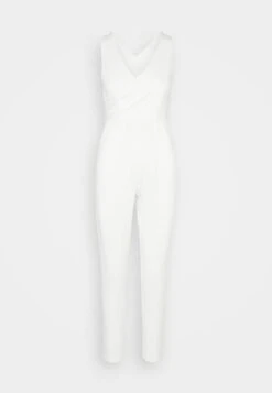 Wal G Toby V Neck - Jumpsuit - White 10 Wal G Toby V Neck - Jumpsuit - White -Wal G 9d7a3d88428546c6b188d4743d9f4962 scaled