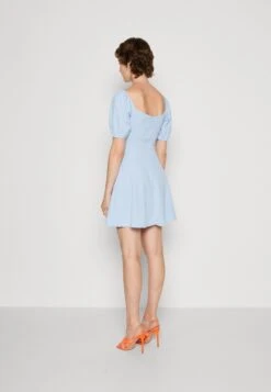 Wal G Haliday Cut Out Skater - Jerseyjurk - Sky Blue -Wal G a20c022c99264ced80076695c4d26ccf scaled