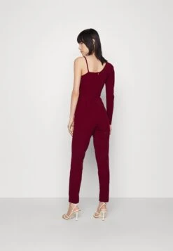 Wal G Ciaramin One Sleeve Jumpsuit - Jumpsuit - Berry Wine 8 Wal G Ciaramin One Sleeve Jumpsuit - Jumpsuit - Berry Wine -Wal G a828e7030e6542dbaff1ec783c5660e1 scaled