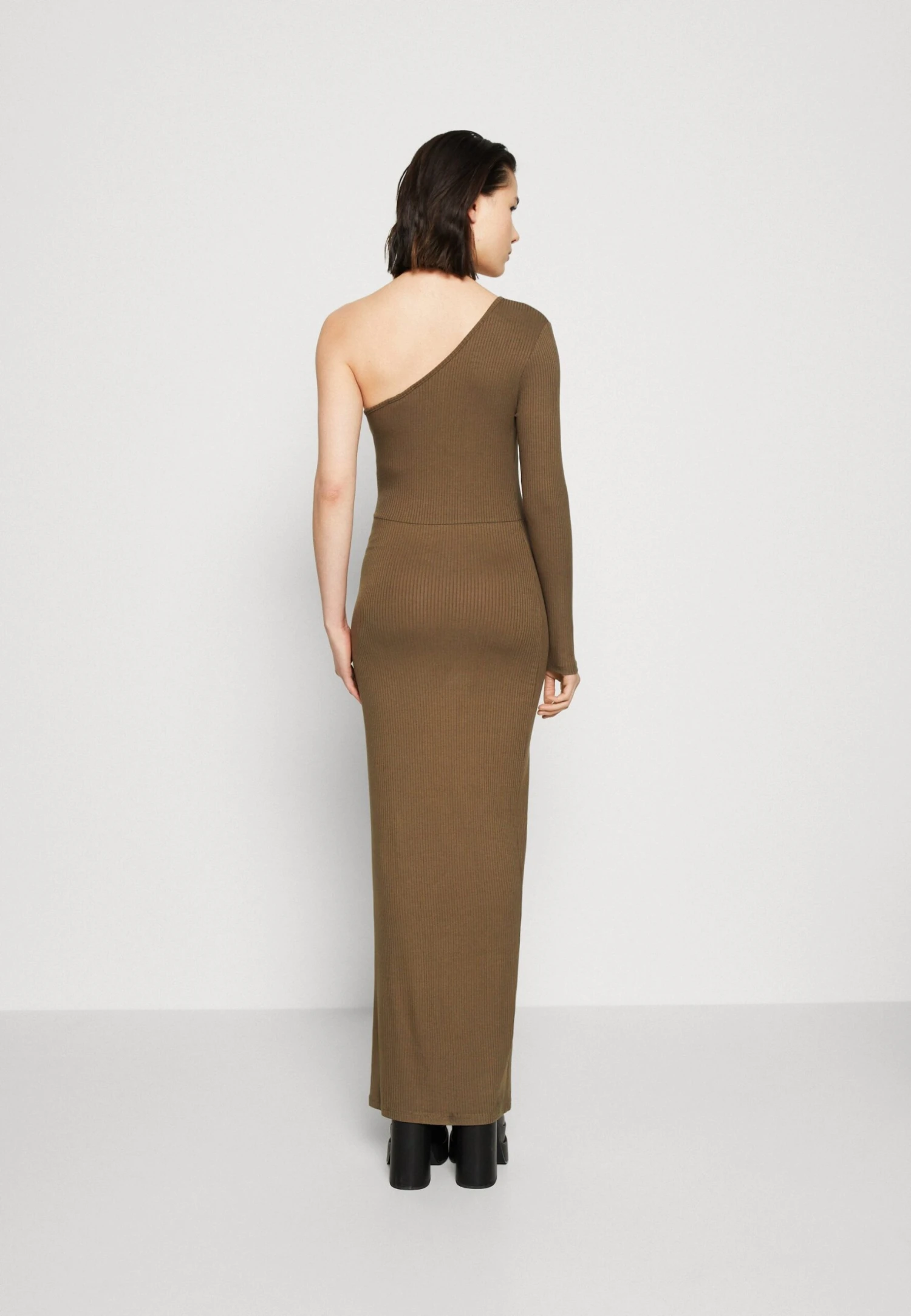 Wal G Party Ash One Shoulder Maxi - Jerseyjurk - Khaki Green 3 Wal G Party Ash One Shoulder Maxi - Jerseyjurk - Khaki Green - Afbeelding 3