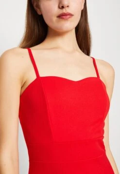 Wal G Jeane Strappy Maxi - Jerseyjurk - Red -Wal G b7220f256094406088bd5776b141d5c5 scaled