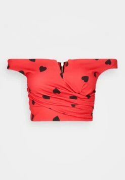 Wal G Valentines Heart Crop - Top - Red/Black 10 Wal G Valentines Heart Crop - Top - Red/Black -Wal G b8042d2cbfcd4404aa426d83560aedec scaled