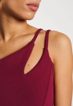 Relly Strap Skater - Cocktailjurk - Wine -Wal G bd659cd4755f4e008785891becf94efb scaled